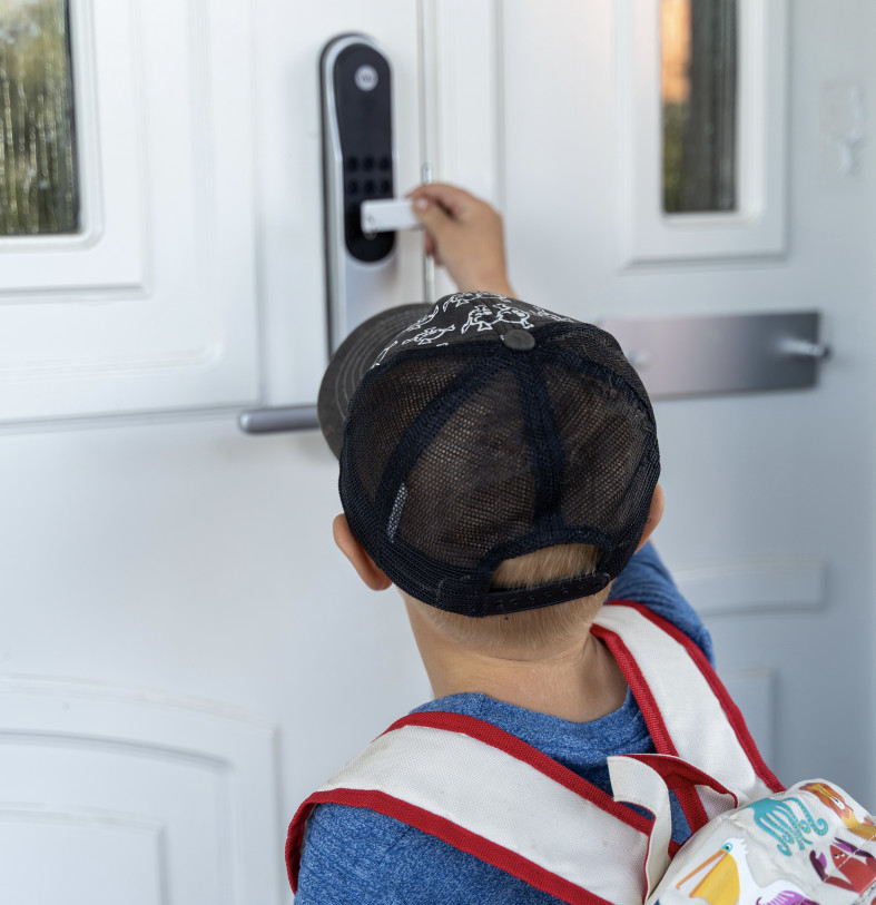 Ytterdør med kodelås: En lettere hverdag for hele familien